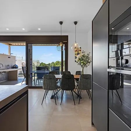 Apartment Beautiful In Brodarica (Sibenik-Knin)